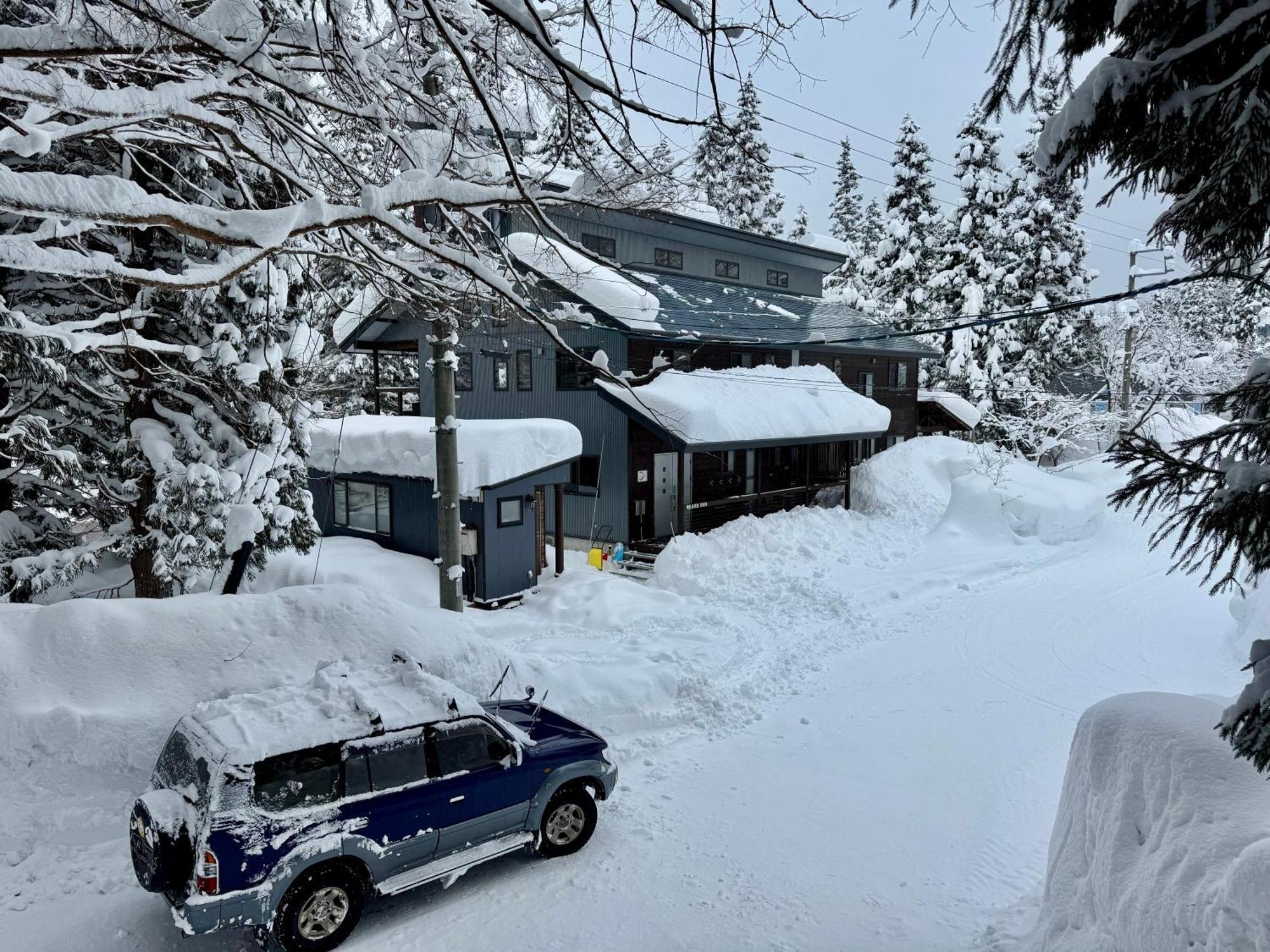 Bears Den Mountain Lodge Hakuba Luaran gambar